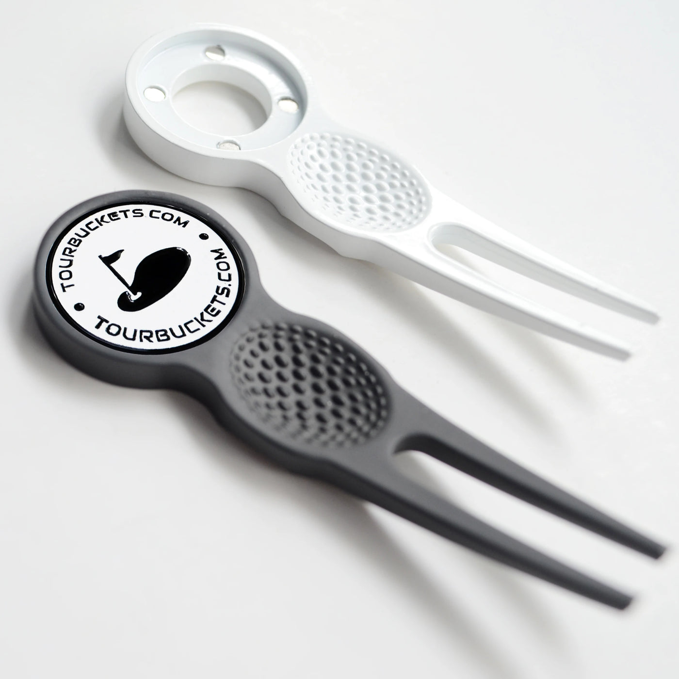 Custom logo zinc alloy golf divot tool with magnetic ball marker